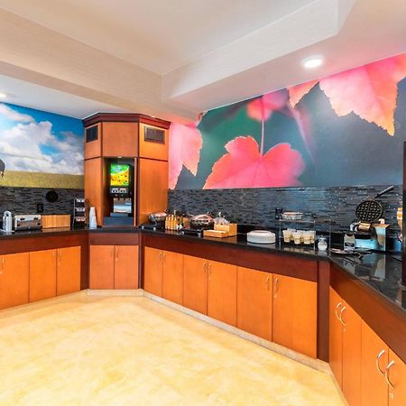 Fairfield Inn & Suites Stevens Point Bagian luar foto