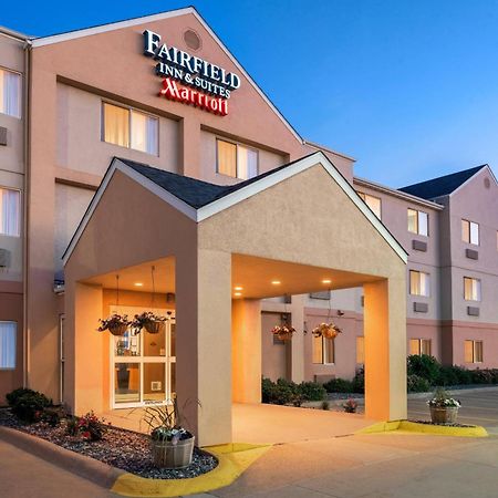 Fairfield Inn & Suites Stevens Point Bagian luar foto