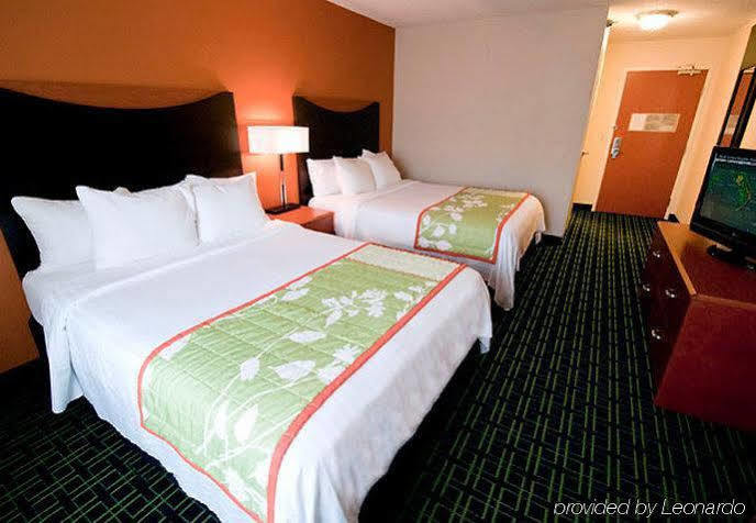 Fairfield Inn & Suites Stevens Point Bagian luar foto